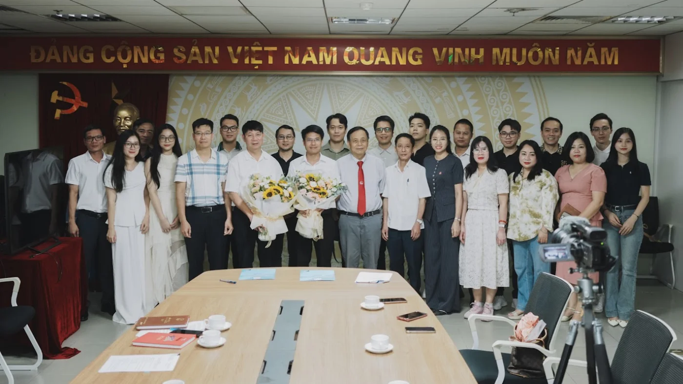 Đội ngũ trong một hoạt động của Trung tâm
